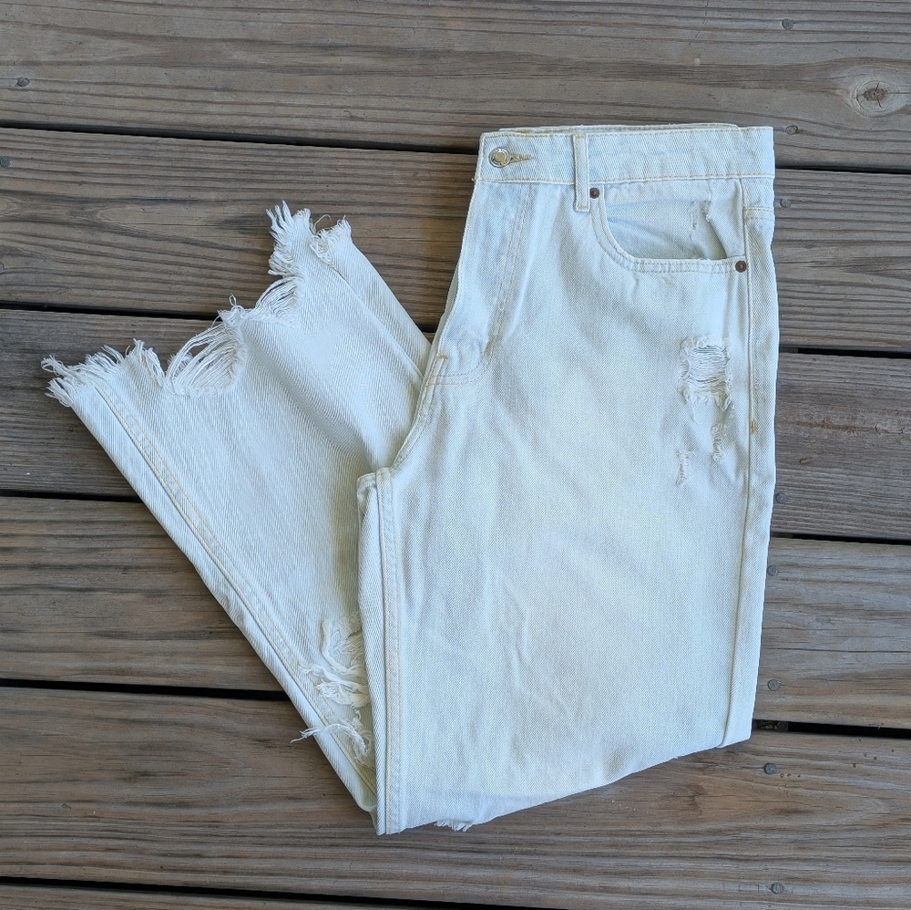 Zara Distressed Crop Cream Jeans